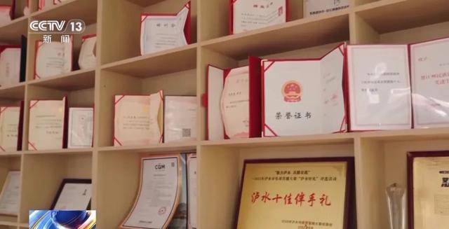 啡何以从“红果”走向“红火”？CQ9电子网站央视关注！云南咖(图9)